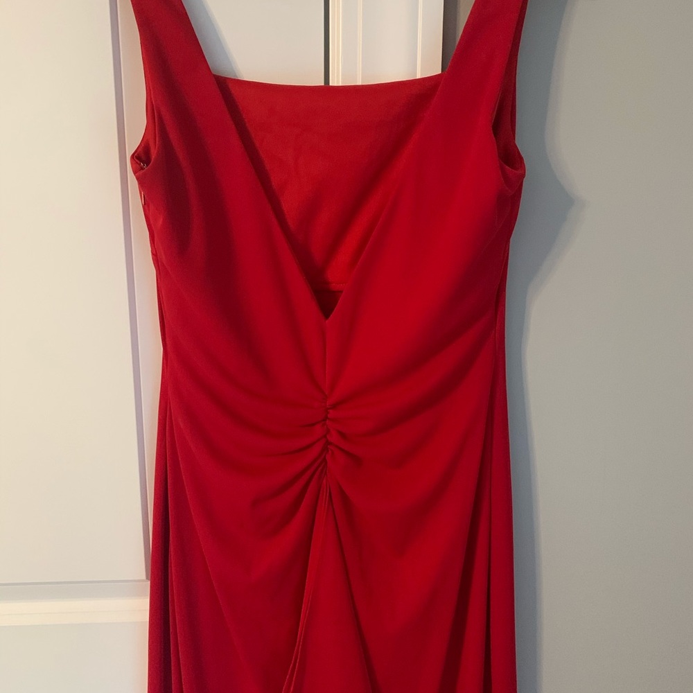 Beautifully romantic red fitted dress